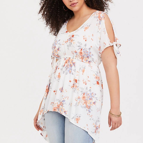 torrid Tops - Torrid 2X Top Ivory Floral Gauze Hi Lo Tunic Plus